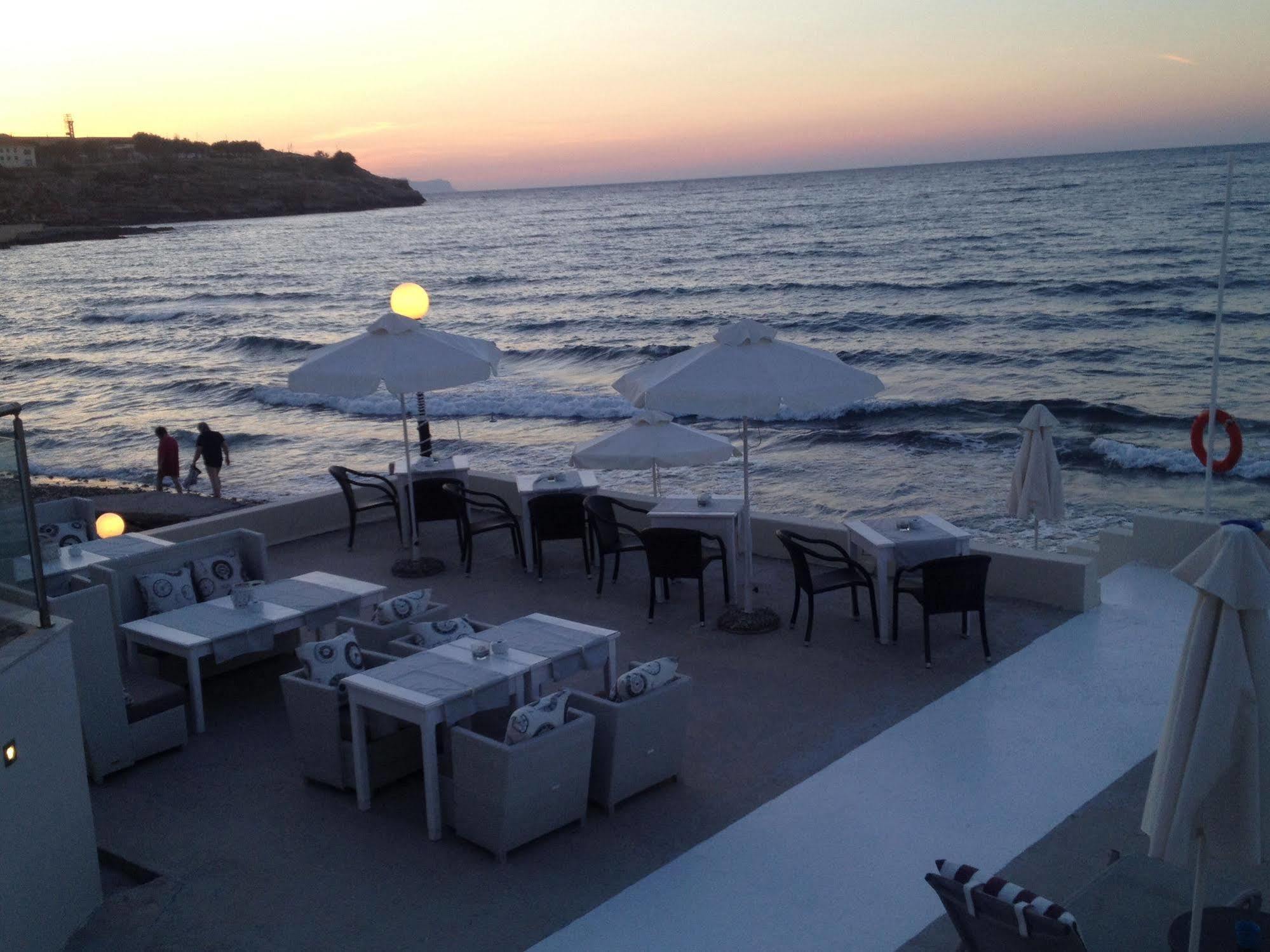 Filoxenia Beach Hotel Rethimno Eksteriør billede